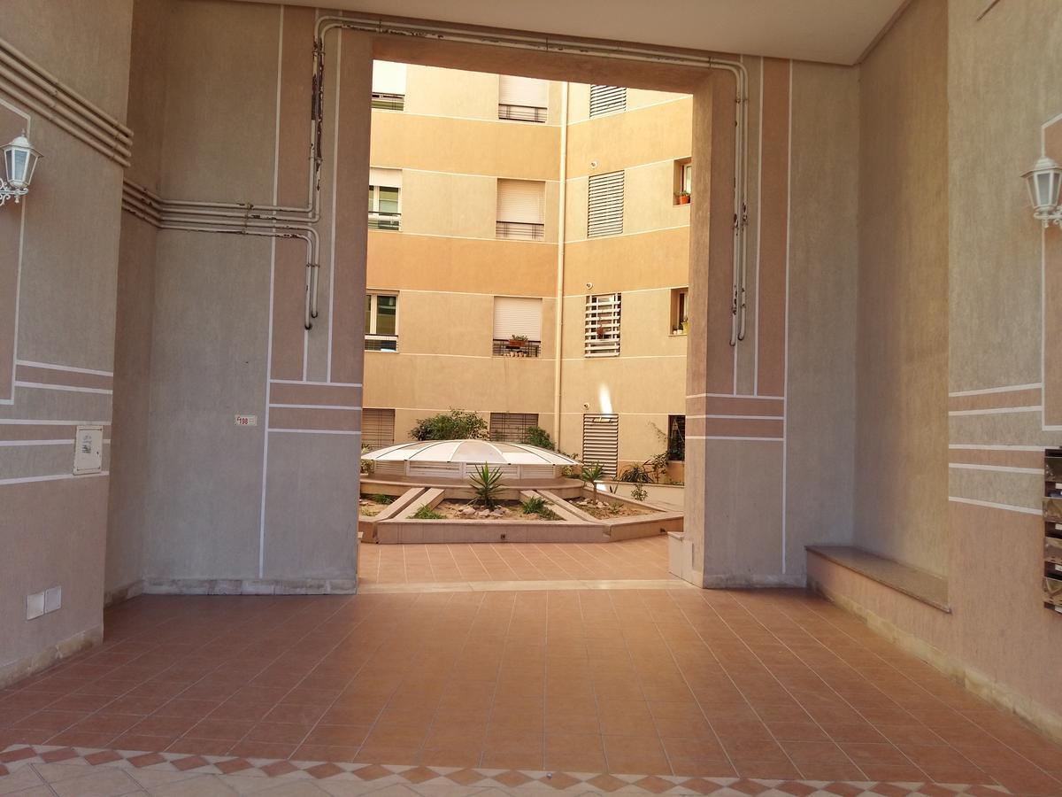 Benzineb Immo Centre Urbain Nord Appartement *